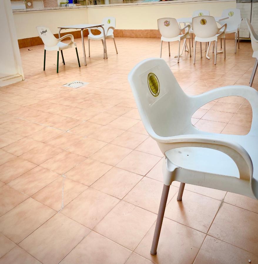 Roni Rooms Salou Exterior photo